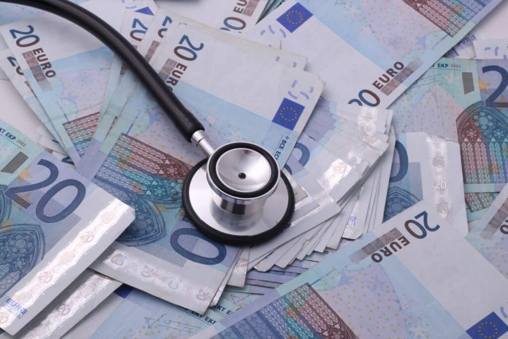 quanto ganha um medico