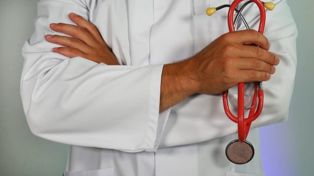 qual area da medicina ganha mais