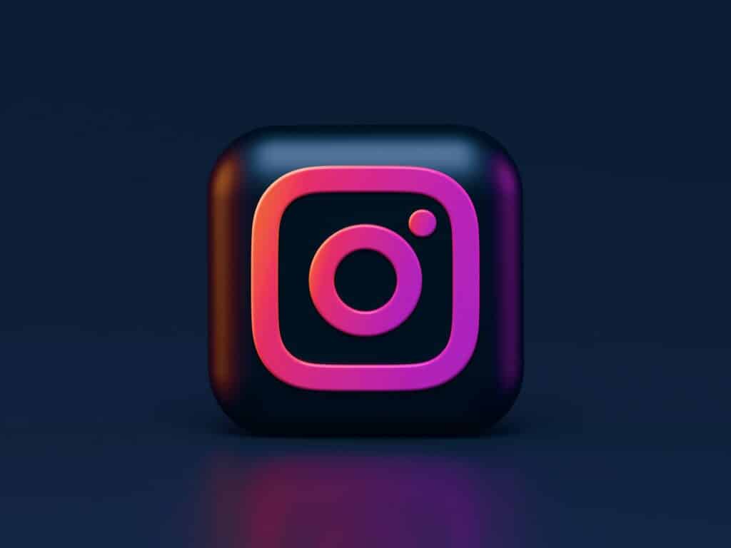 o que quer dizer 777 no instagram